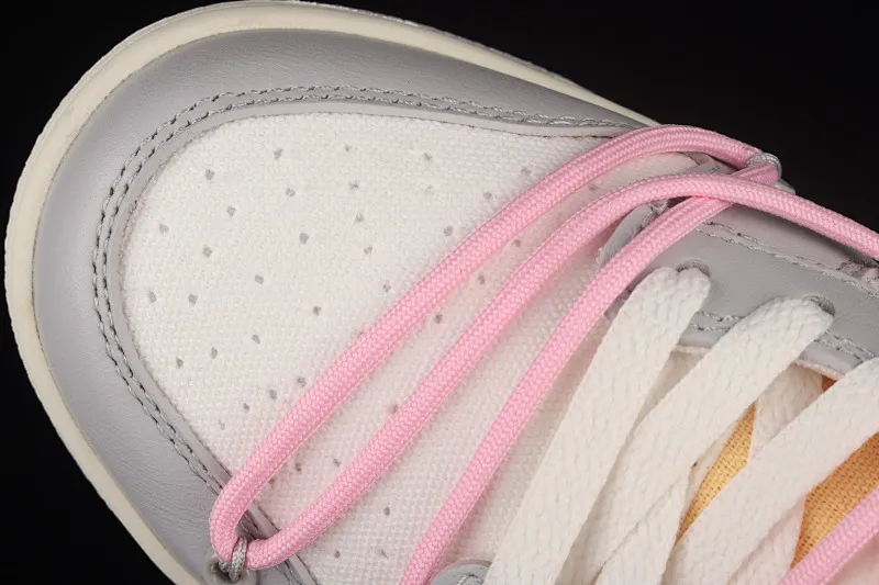 All Categories Nk SB Dunk Series Nk SB Dunk Low Low-top sneakers Pure original version OF x Nk Dunk Low OW Gray SB smashed backboard fashion casual sneakers DM1602-109